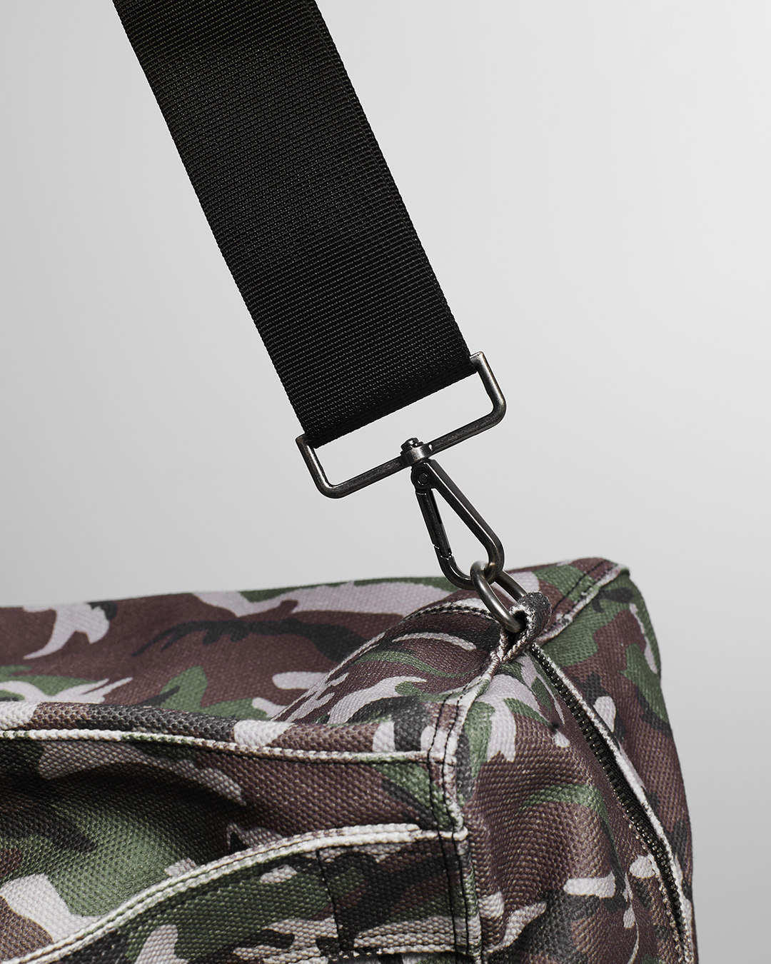 canvas camo boston bag - THE BASE