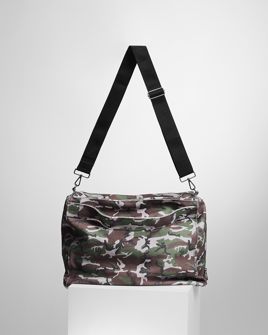 canvas camo boston bag - THE BASE