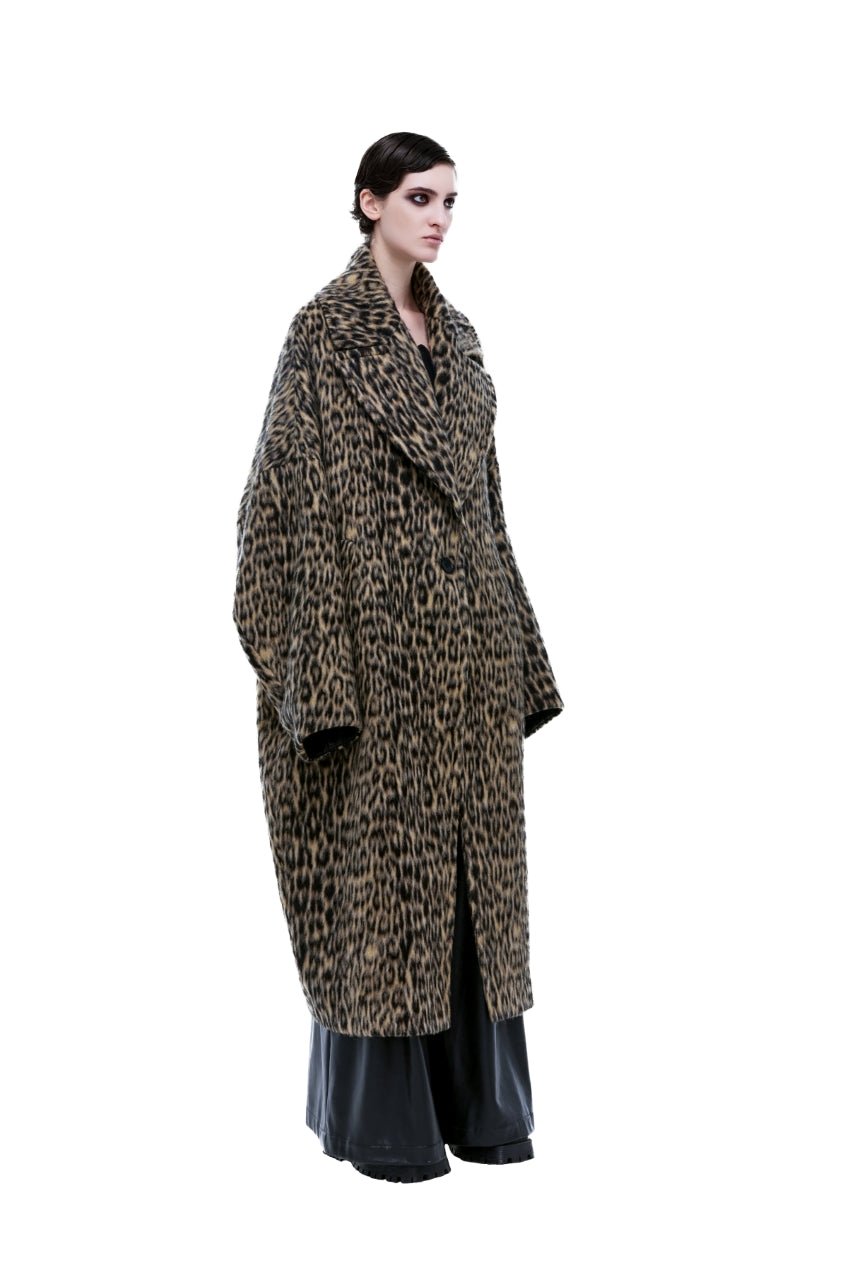 kunswear oversized leopard coat - THE BASE